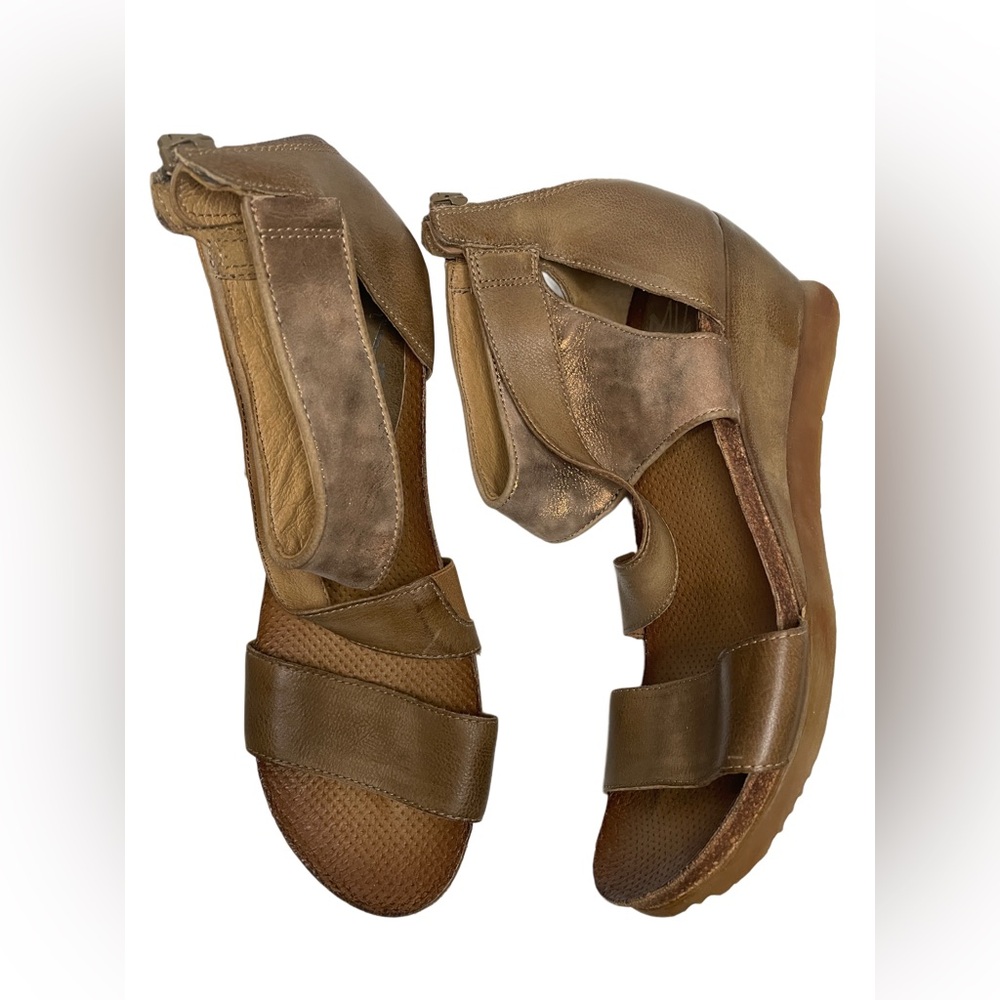 New Miz Mooz Leather Demi Wedges Molly Dust - Medium